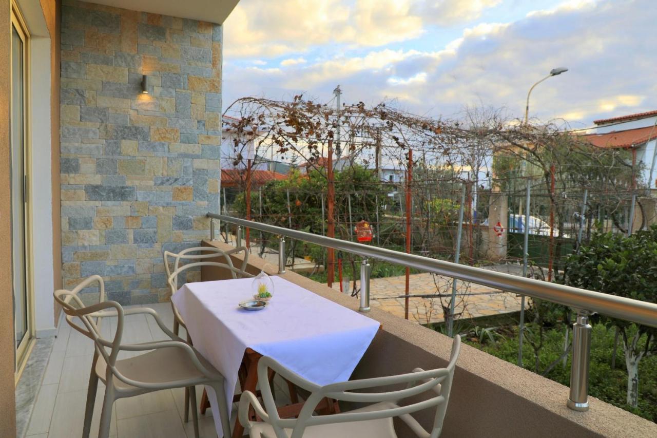 Vision 4 Ksamil Villa Apartments And Rooms Экстерьер фото